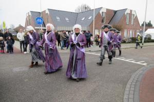 Optocht zaterdagmiddag